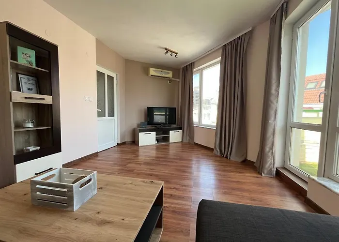 Apartament Happy 2 *