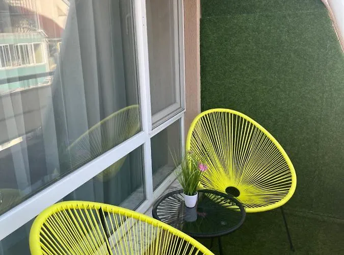 Happy 2 * בורגאס