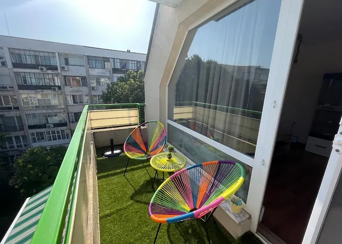 Happy 2 * Burgas City